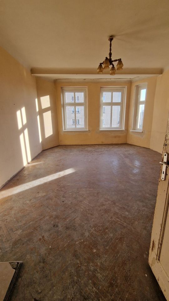 Mieszkanie 4-pokojowe Legnica, ul. Tatarska. Zdjęcie 3