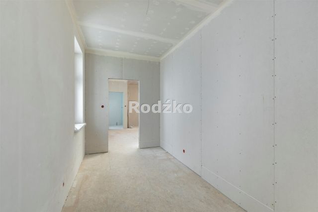 Mieszkanie 2-pokojowe Bydgoszcz Śródmieście. Zdjęcie 3