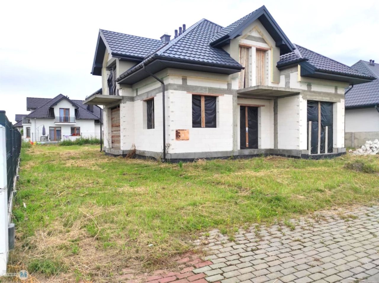 dom wolnostojący, 6 pokoi Chmielnik. Zdjęcie 3