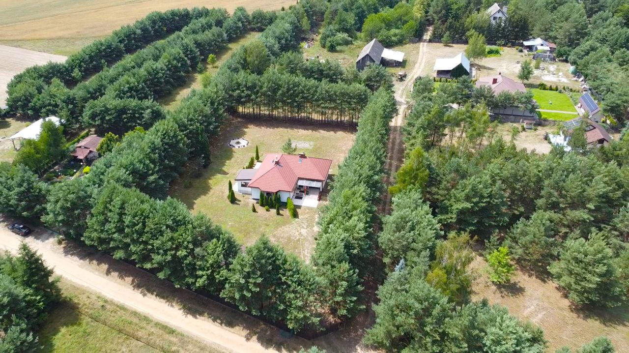 dom wolnostojący, 4 pokoje Brzóze Małe