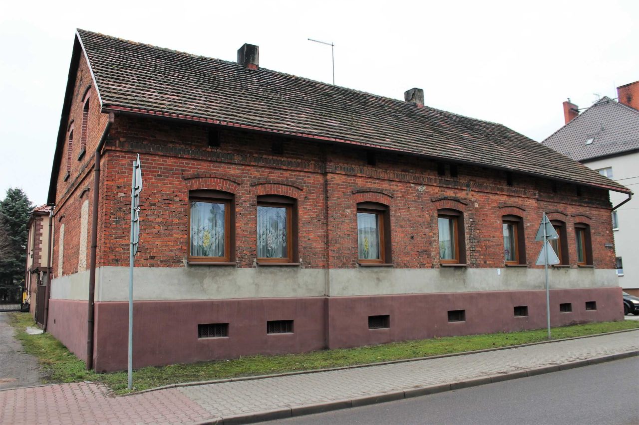 kamienica, 10 pokoi Zabrze Mikulczyce, ul. Adama Mickiewicza