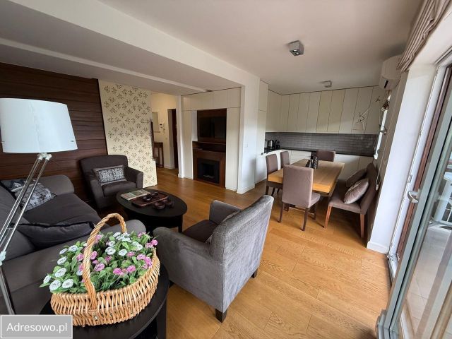 Mieszkanie 3-pokojowe Ustroń Centrum, ul. M. Skłodowskiej. Zdjęcie 1