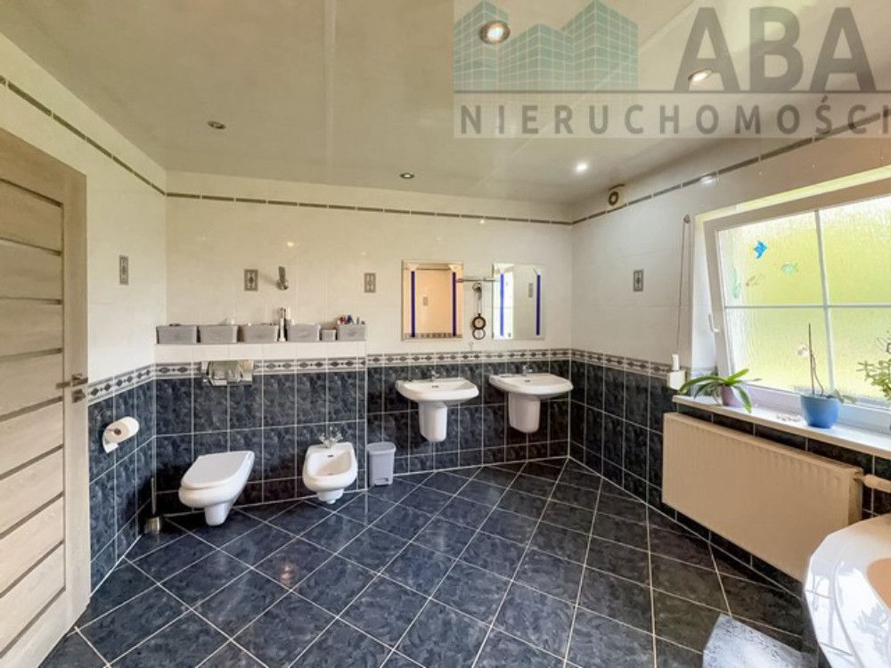 dom wolnostojący, 4 pokoje Stare Miasto, ul. Lisiecka. Zdjęcie 7