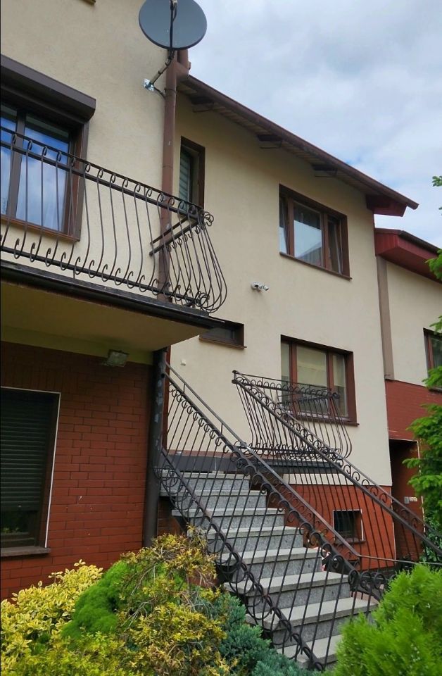 dom wolnostojący, 7 pokoi Gniezno Centrum. Zdjęcie 4