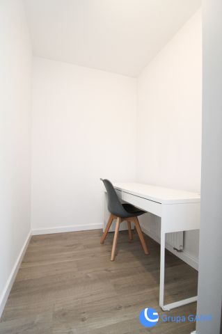 Mieszkanie 3-pokojowe Kraków Dębniki, ul. gen. Antoniego Józefa Madalińskiego. Zdjęcie 4