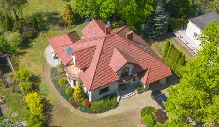 dom wolnostojący, 5 pokoi Milanówek