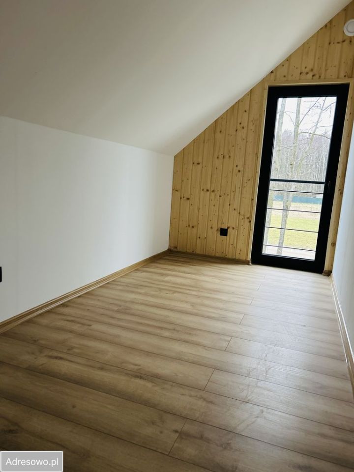 dom wolnostojący, 4 pokoje Lipnica. Zdjęcie 13