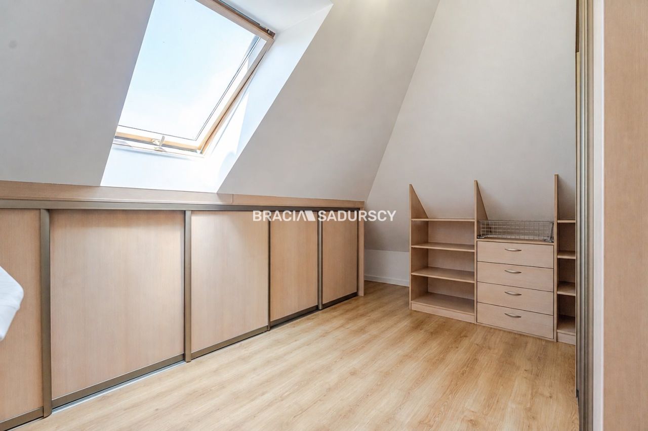 dom wolnostojący, 7 pokoi Mucharz. Zdjęcie 21