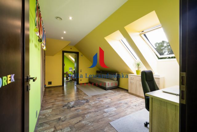 dom wolnostojący, 7 pokoi Gdańsk, ul. Metalowców. Zdjęcie 8