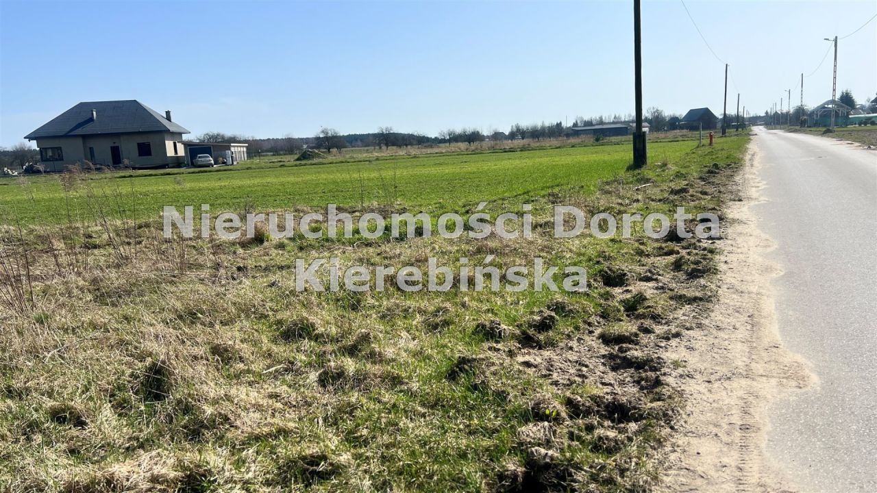 Działka inwestycyjna Królowa Wola