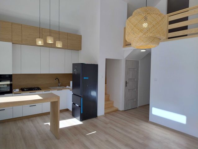 dom wolnostojący, 4 pokoje Minkowice. Zdjęcie 1