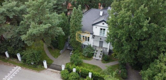 dom wolnostojący, 7 pokoi Łomianki, ul. Graniczna. Zdjęcie 8