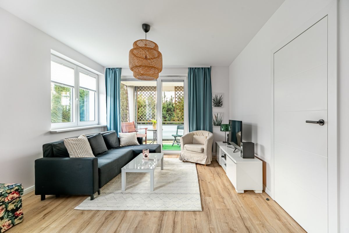 Mieszkanie 2-pokojowe Gdynia Mały Kack, ul. Kameralna. Zdjęcie 1