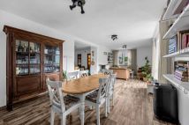 dom wolnostojący, 7 pokoi Góra Kalwaria. Zdjęcie 3