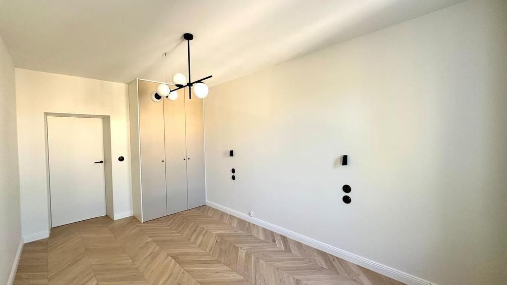 Mieszkanie 3-pokojowe Warszawa Śródmieście, ul. Wilcza. Zdjęcie 9