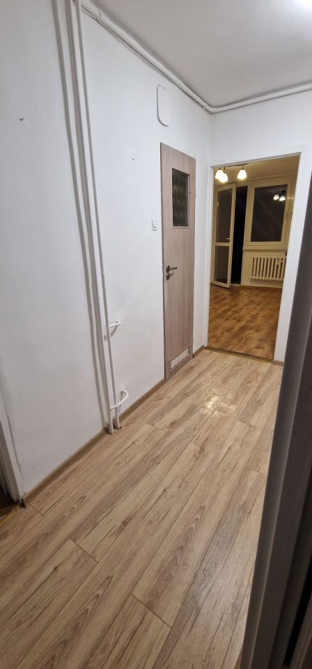 Mieszkanie 4-pokojowe Wolbrom, os. XX-lecia PRL. Zdjęcie 3