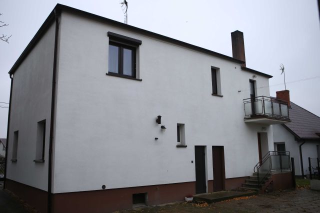 dom wolnostojący, 3 pokoje Września Sokołowo-Osiedle. Zdjęcie 1