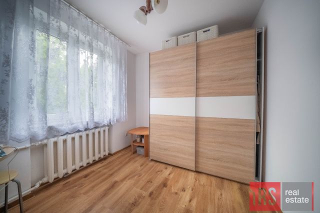 dom wolnostojący, 5 pokoi Laski, ul. Jana Wieczorka. Zdjęcie 13