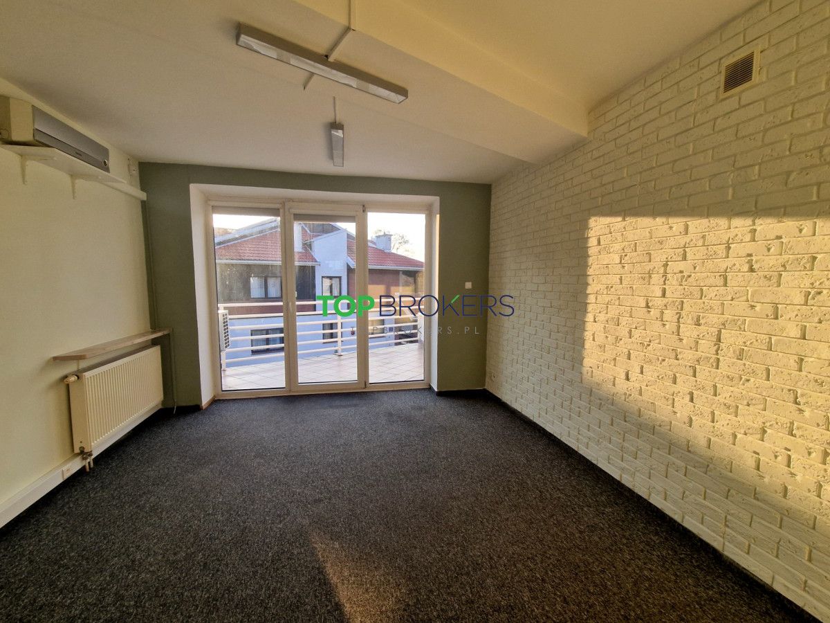 dom wolnostojący, 14 pokoi Warszawa Ochota