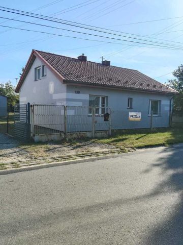 dom wolnostojący, 5 pokoi Kurnos Drugi. Zdjęcie 1