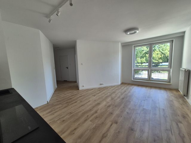 Mieszkanie 2-pokojowe Mińsk Mazowiecki Centrum, ul. Juliana Tuwima. Zdjęcie 3