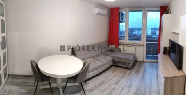 Mieszkanie 2-pokojowe Warszawa Targówek, ul. Krasiczyńska. Zdjęcie 1