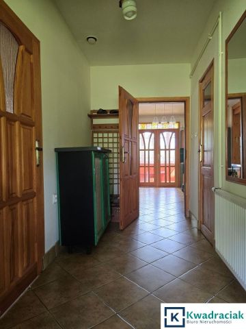 dom wolnostojący, 3 pokoje Barycz. Zdjęcie 10