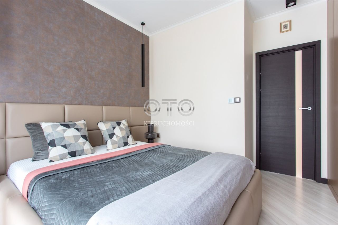 Mieszkanie 3-pokojowe Wrocław Fabryczna, ul. Ibn Siny Awicenny. Zdjęcie 2