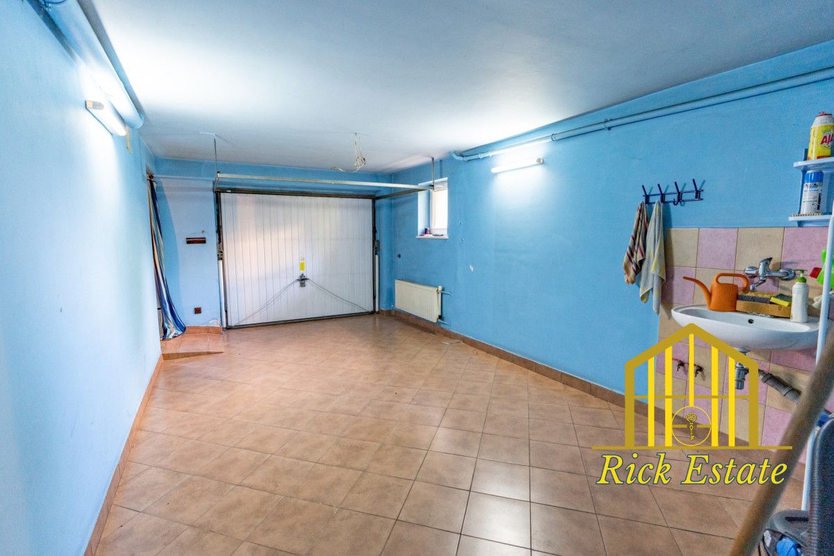 dom wolnostojący, 7 pokoi Bielsko-Biała Lipnik, ul. Chełmska. Zdjęcie 17