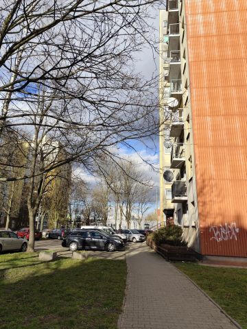 Mieszkanie 3-pokojowe Gliwice Trynek, ul. Młodych Patriotów. Zdjęcie 1