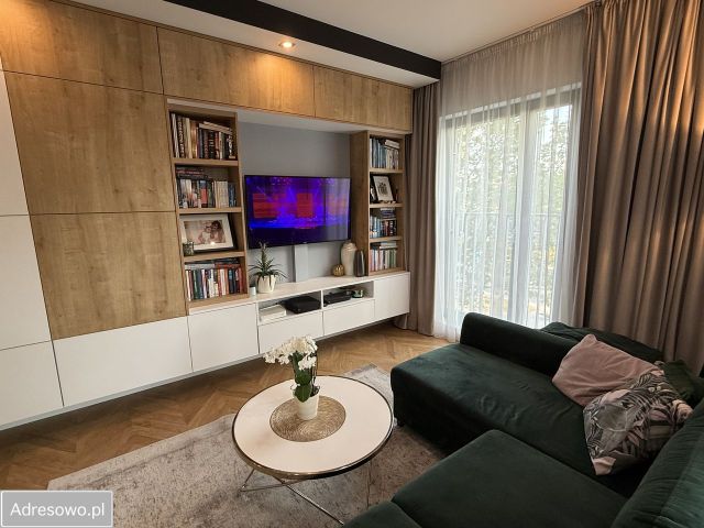 Mieszkanie 3-pokojowe Warszawa Wilanów, al. Rzeczypospolitej. Zdjęcie 1