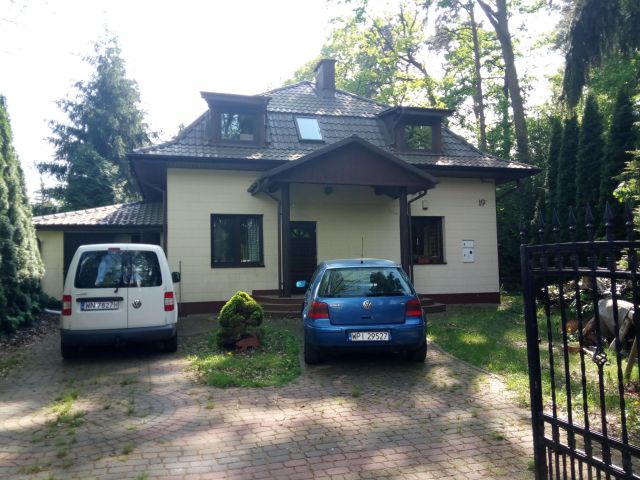dom wolnostojący, 5 pokoi Piaseczno Zalesie Dolne, ul. Mikołaja Kopernika. Zdjęcie 1