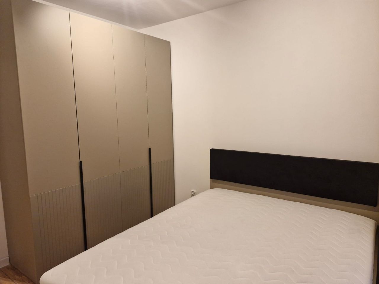 Mieszkanie 3-pokojowe Wrocław Pracze Odrzańskie, ul. gen. Antoniego Madalińskiego. Zdjęcie 8