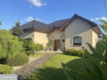 dom wolnostojący, 6 pokoi Knurów, ul. Astrów