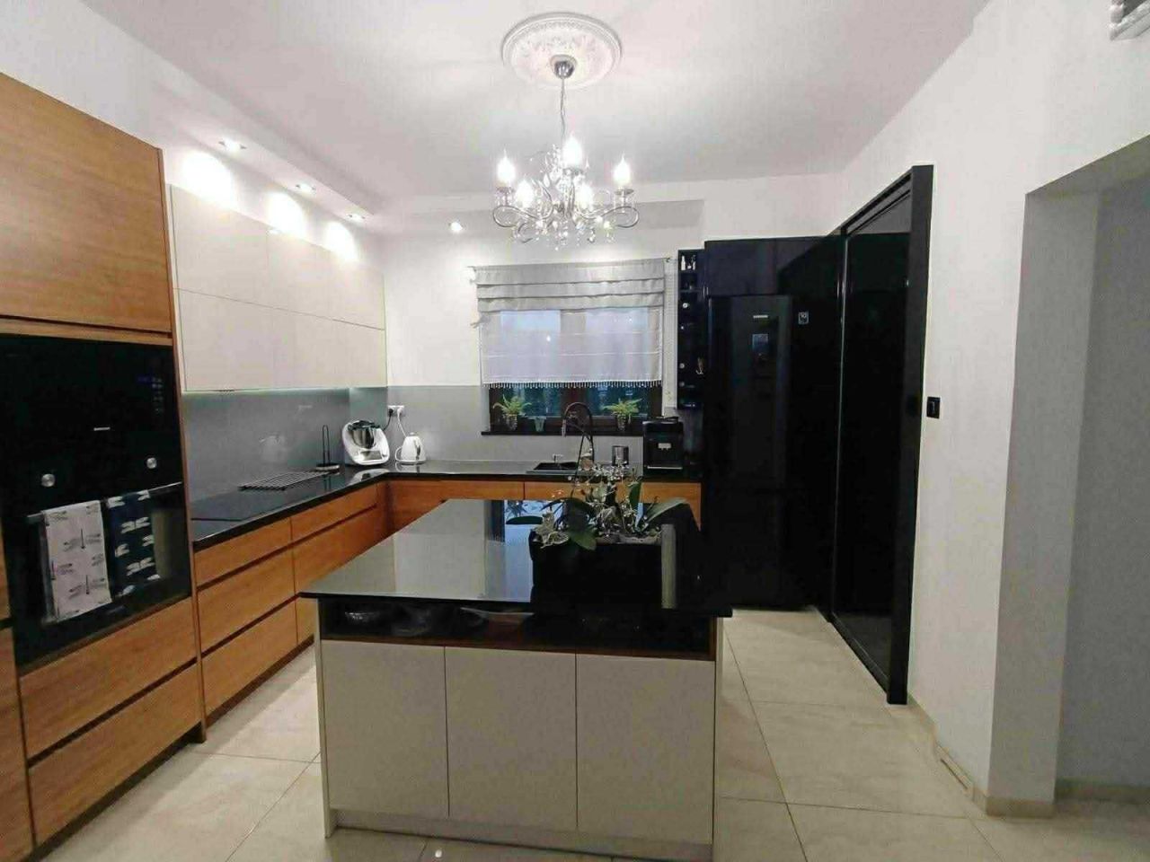 dom wolnostojący, 5 pokoi Kielanówka. Zdjęcie 6