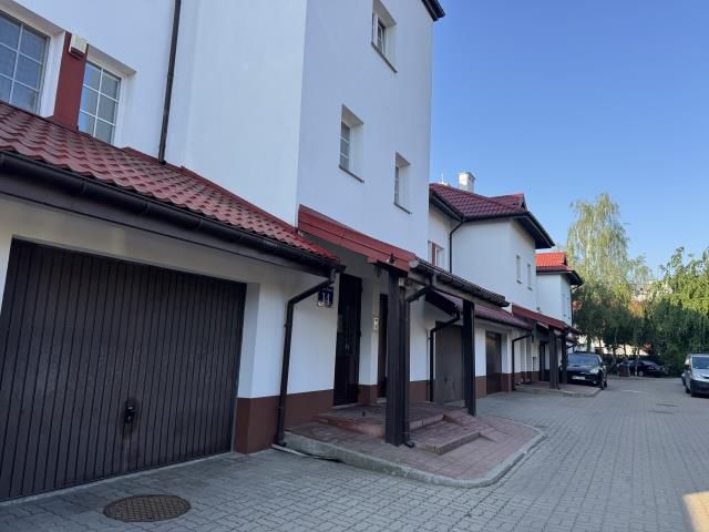 Mieszkanie 1-pokojowe Warszawa Zacisze, ul. Róży Wiatrów. Zdjęcie 1