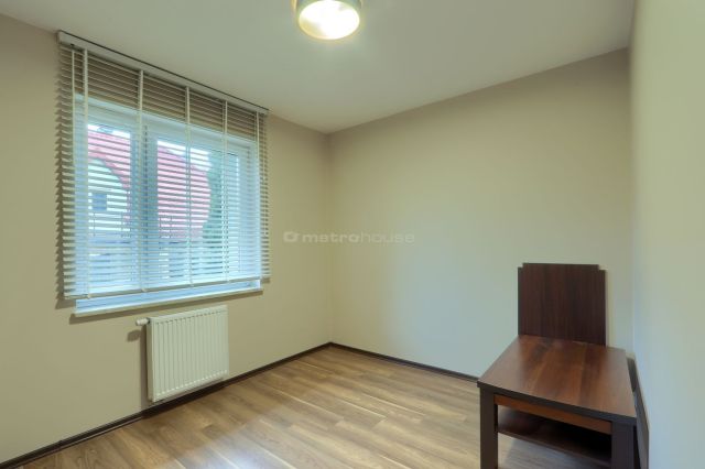 dom wolnostojący, 4 pokoje Zgierz. Zdjęcie 5