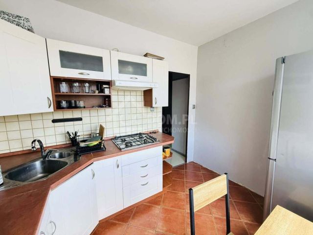 Mieszkanie 3-pokojowe Starachowice, ul. Leśna. Zdjęcie 2