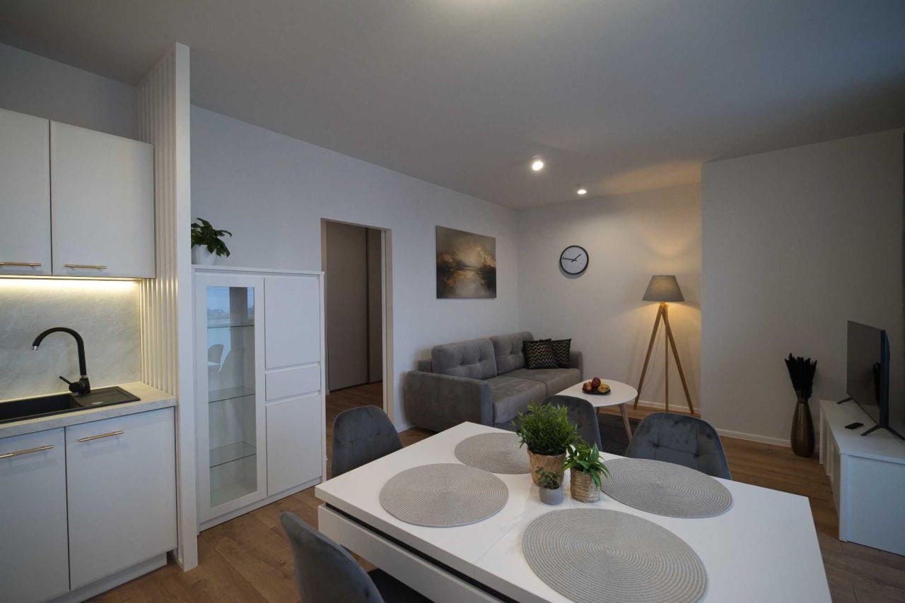 Mieszkanie 2-pokojowe Sopot Centrum, ul. Armii Krajowej. Zdjęcie 2