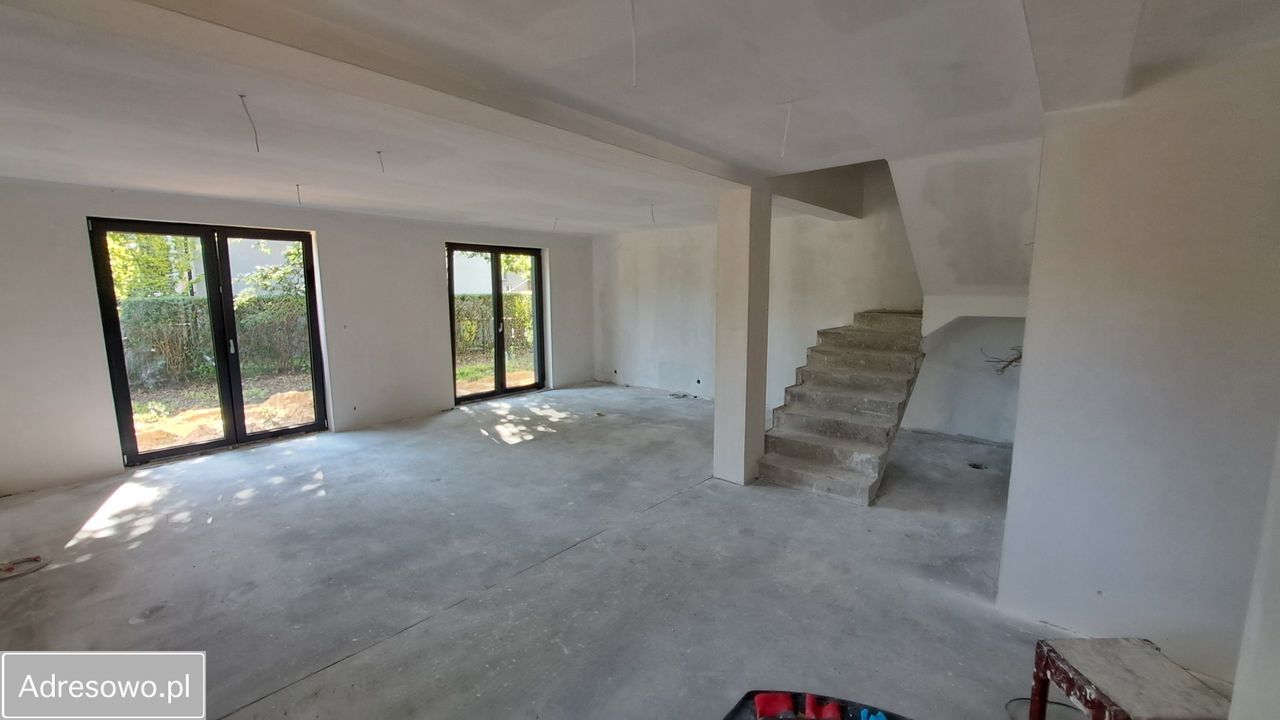 dom szeregowy, 5 pokoi Skierniewice, ul. Sierakowicka. Zdjęcie 8