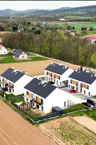 dom szeregowy, 4 pokoje Ścinawka Dolna, Scinawka dolna 119. Zdjęcie 1