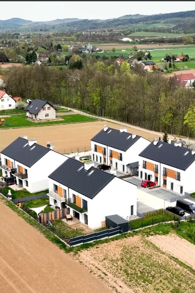 dom szeregowy, 4 pokoje Ścinawka Dolna, Scinawka dolna 119. Zdjęcie 1