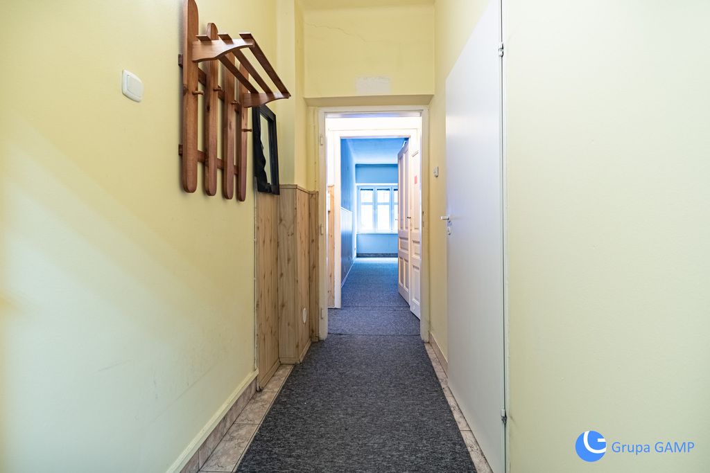 Biuro Kraków Półwsie Zwierzynieckie, ul. Władysława Syrokomli. Zdjęcie 8