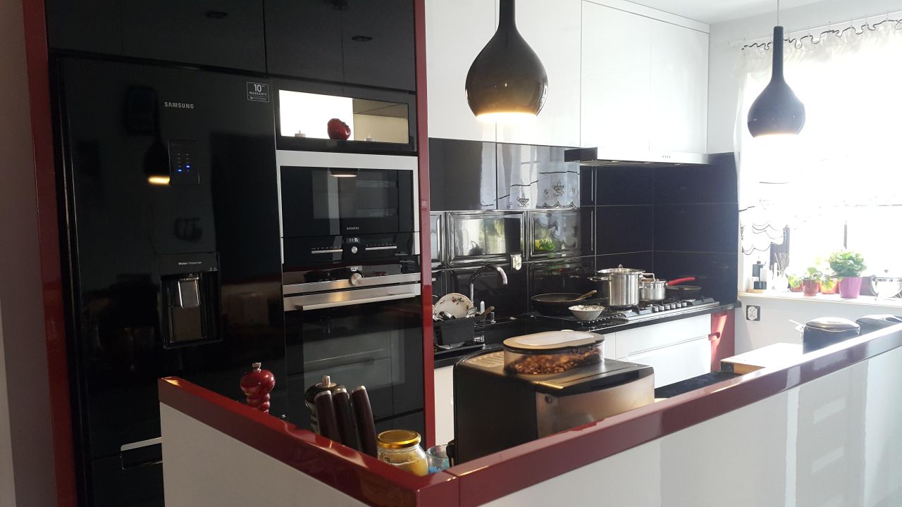 bliźniak, 5 pokoi Starachowice Wanacja, Miodowa. Zdjęcie 3