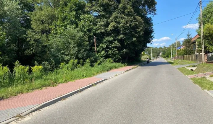 Działka inwestycyjna Truskolasy, ul. 1 Maja