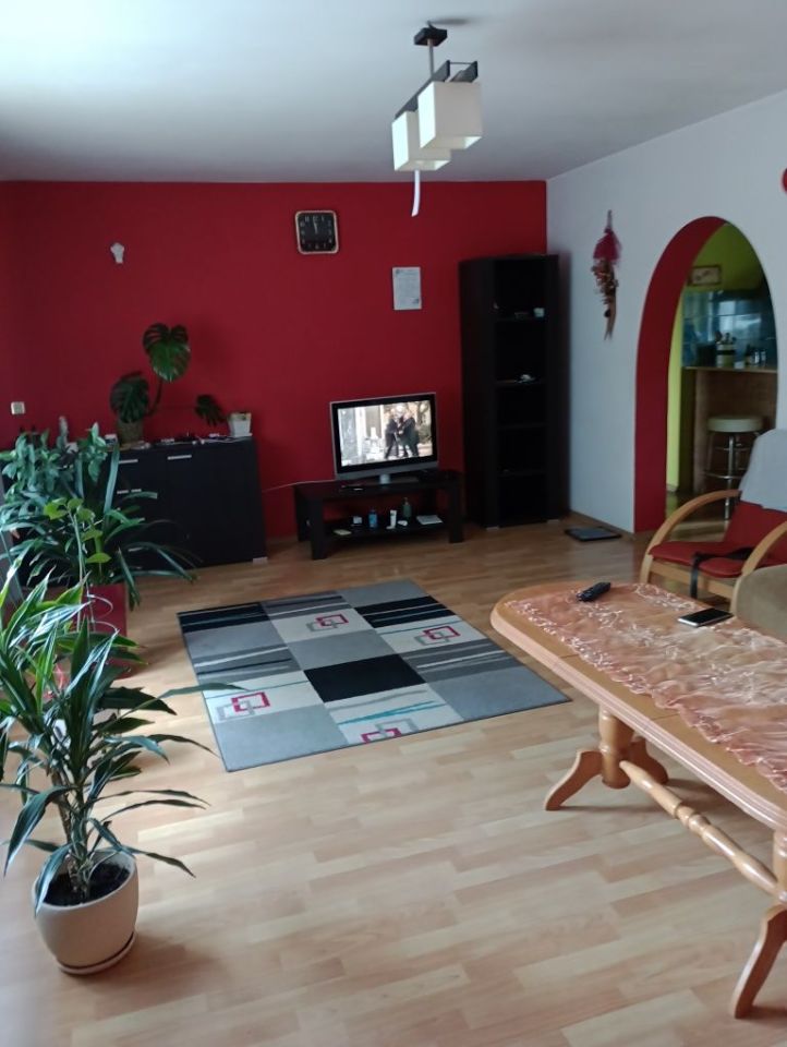 dom szeregowy, 2 pokoje Ostrowiec Świętokrzyski Denków, ul. Rynek Denkowski. Zdjęcie 7