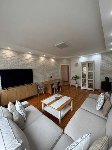 Mieszkanie 3-pokojowe Bolesławiec Centrum. Zdjęcie 1