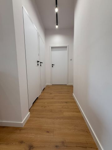 Mieszkanie 3-pokojowe Elbląg Centrum, ul. Królewiecka. Zdjęcie 2