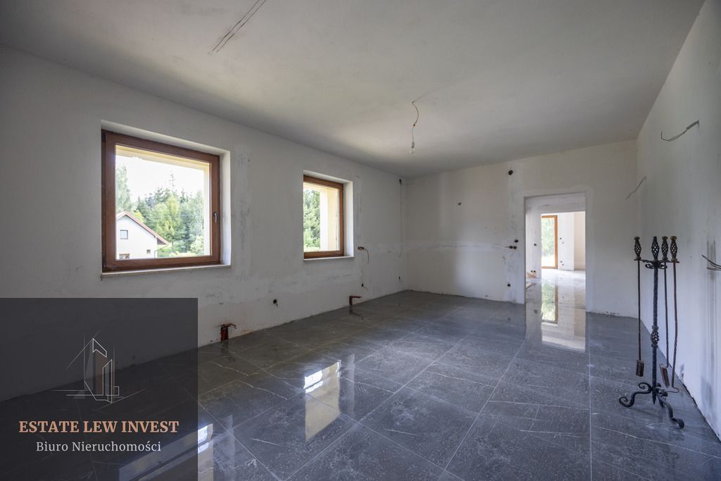 dom wolnostojący, 5 pokoi Poręba Laskowska. Zdjęcie 26