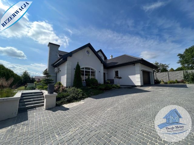 dom wolnostojący, 4 pokoje Wieniec. Zdjęcie 1